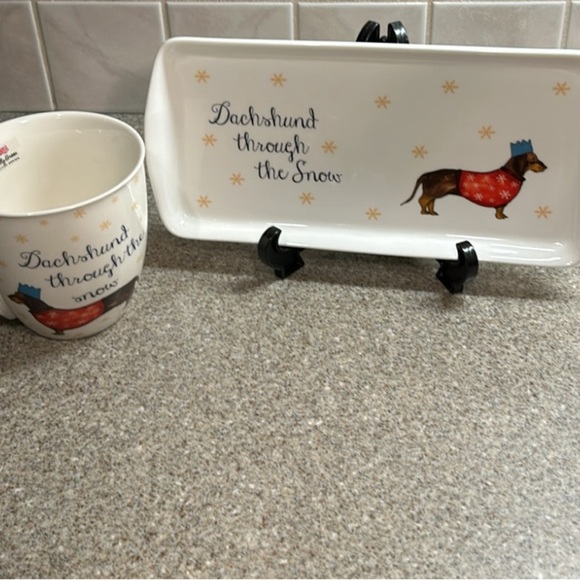 Milly Green British Design ‘Dachshund Through The Snow’ Tray and Matching Mug - Picture 17 of 17